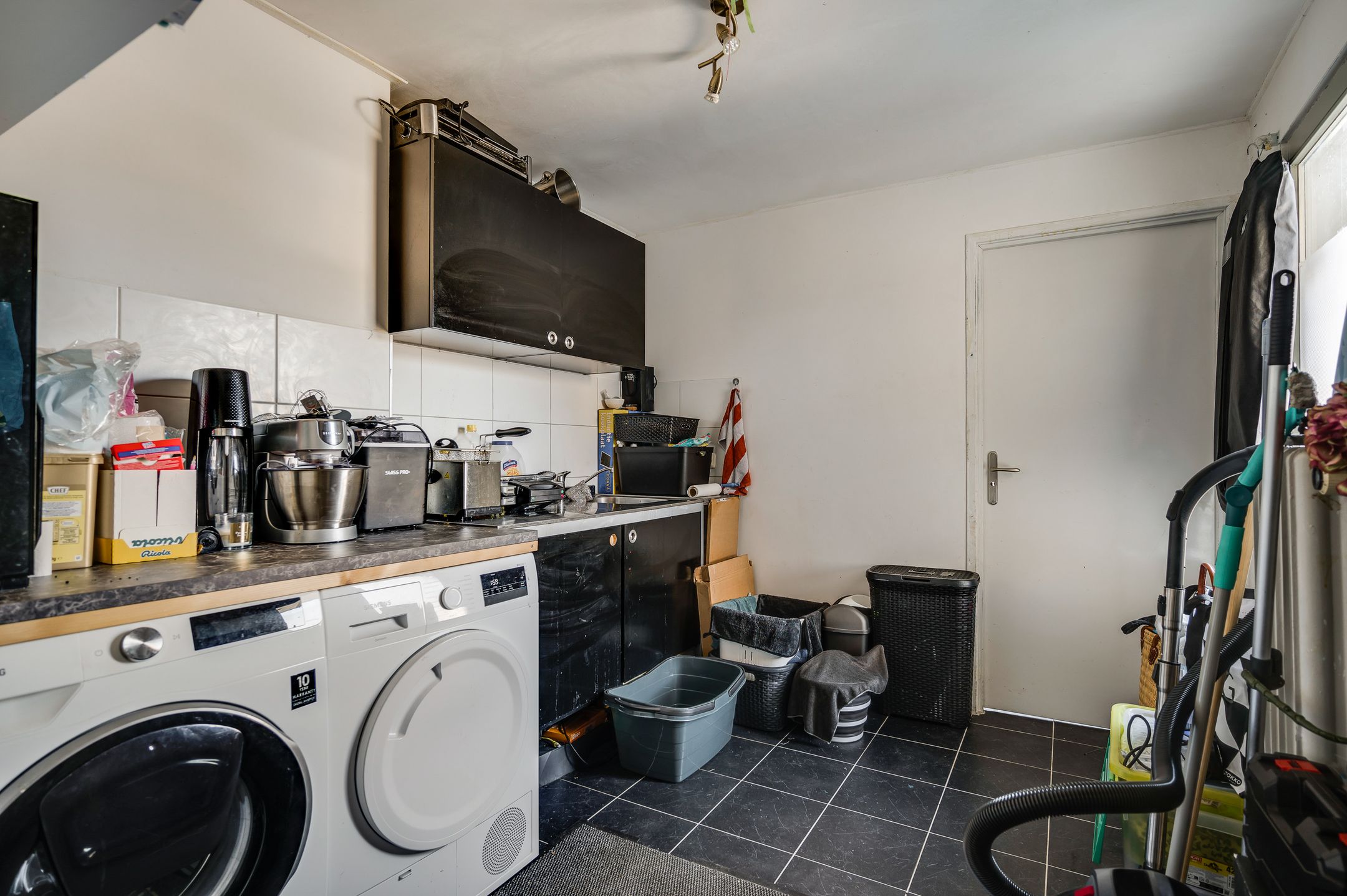 Photo 15 of De Wal 56