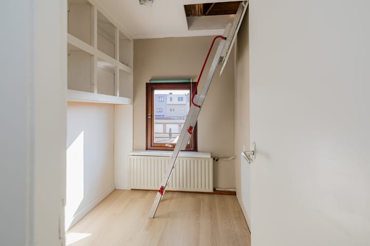 Foto 28 van Iepenstraat 9