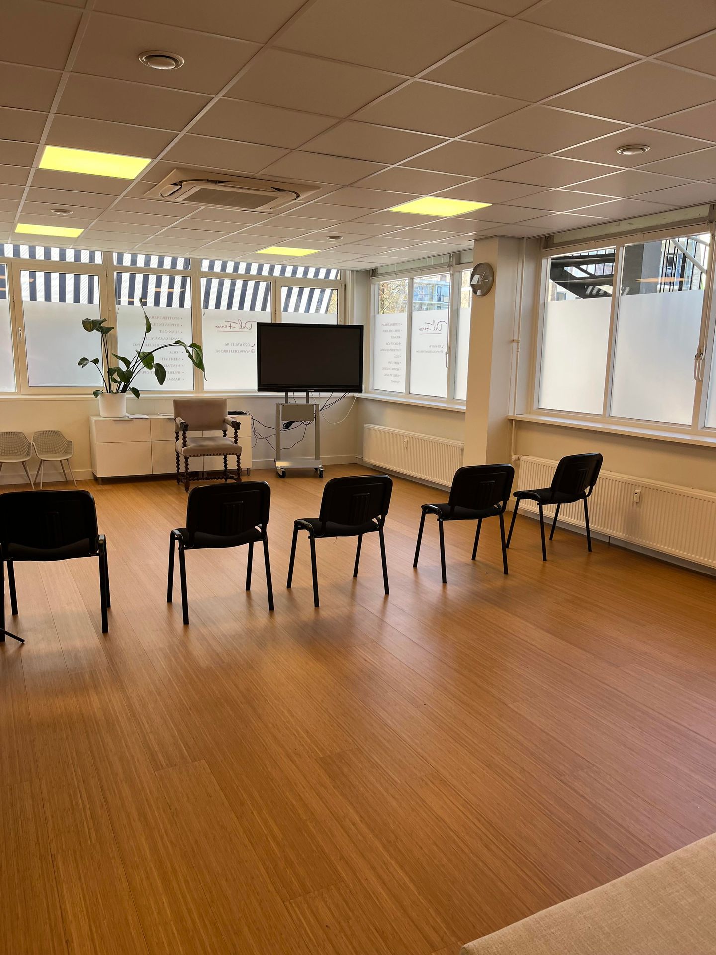 Bekijk foto 1 van Arent Janszoon Ernststraat 665-A