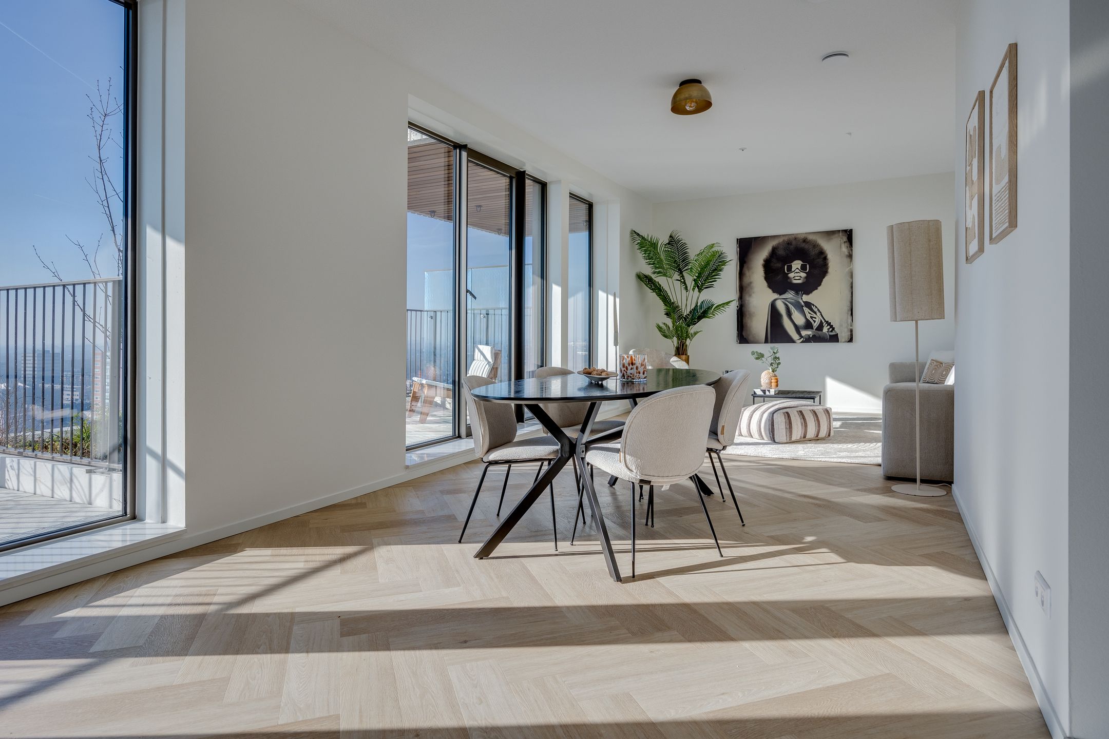 Foto 9 van Hoola van Nootenstraat 312