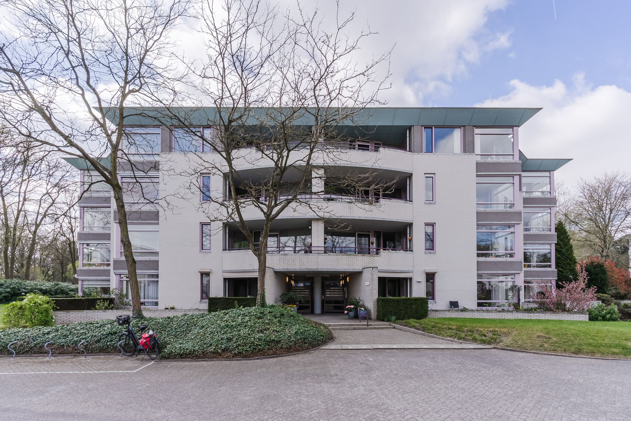 Photo 45 of Duinlaan 11