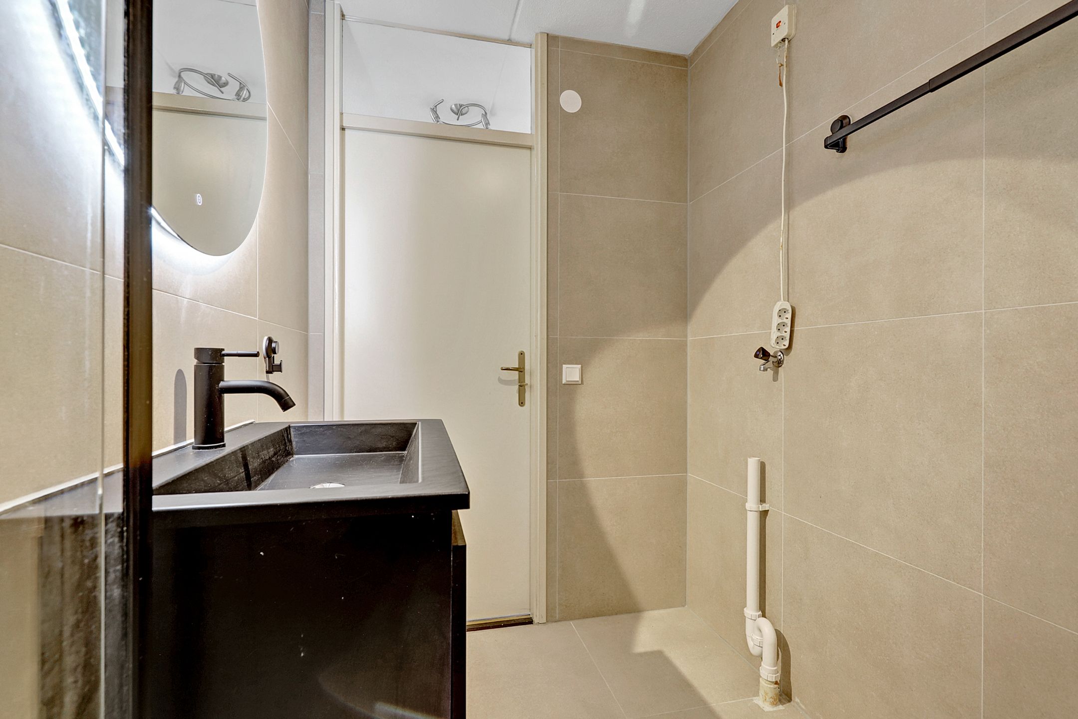 Foto 27 van Voorstraat 71-A