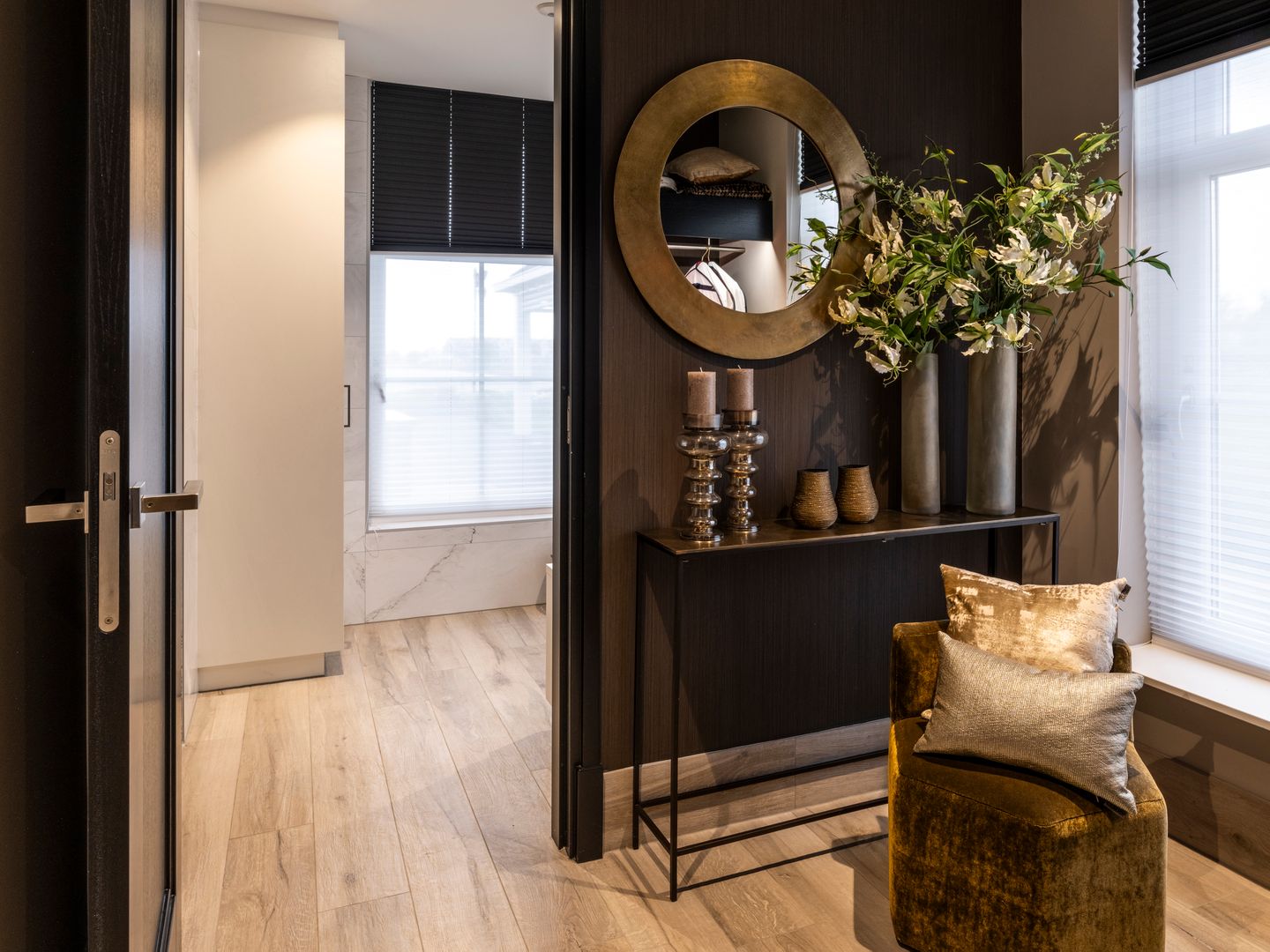 Photo 5 of Zeedijk 2-K