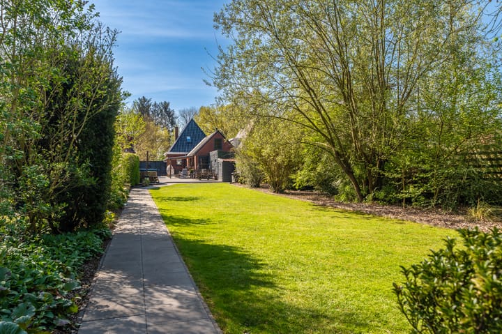 Foto 1 van Langeleegte 97