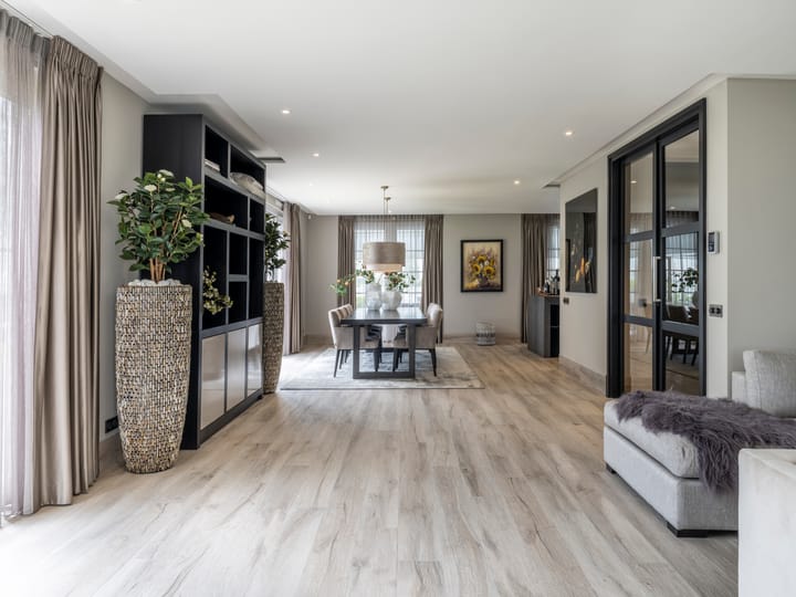 Photo 10 of Zeedijk 2-K