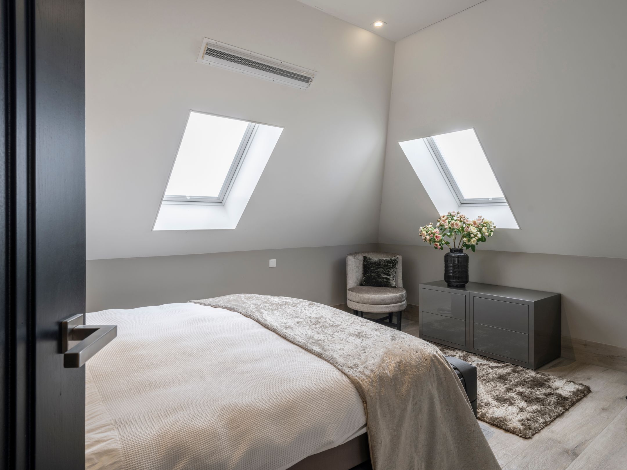 Photo 24 of Zeedijk 2-K