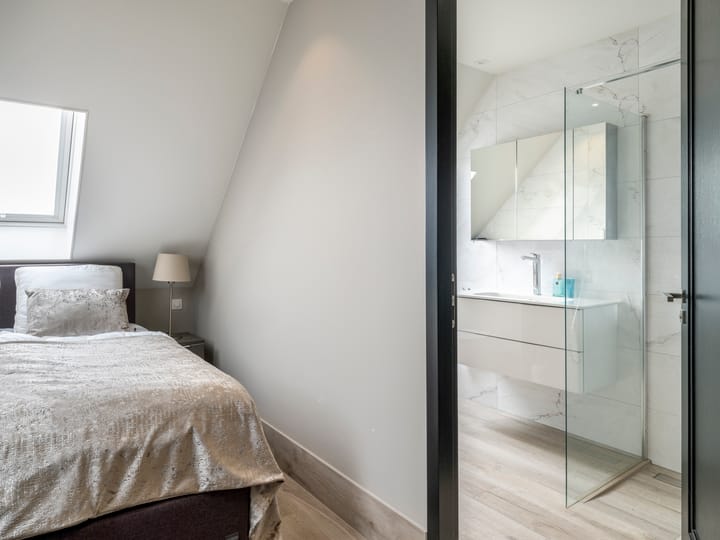 Photo 27 of Zeedijk 2-K