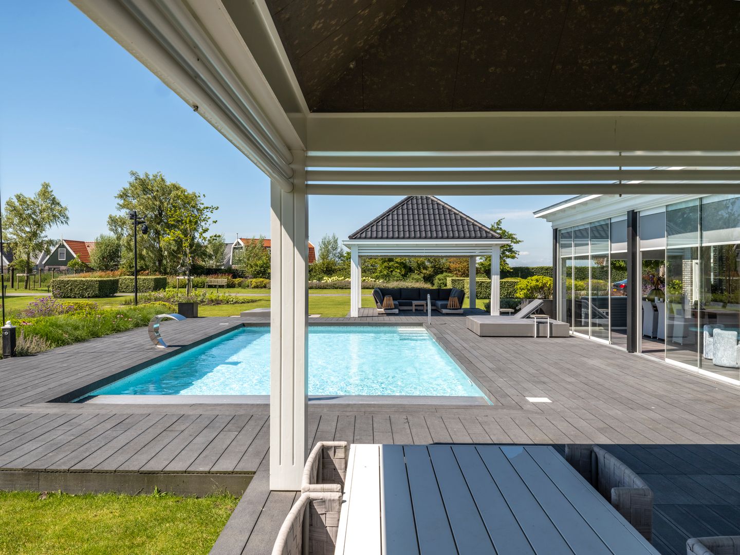 Photo 40 of Zeedijk 2-K