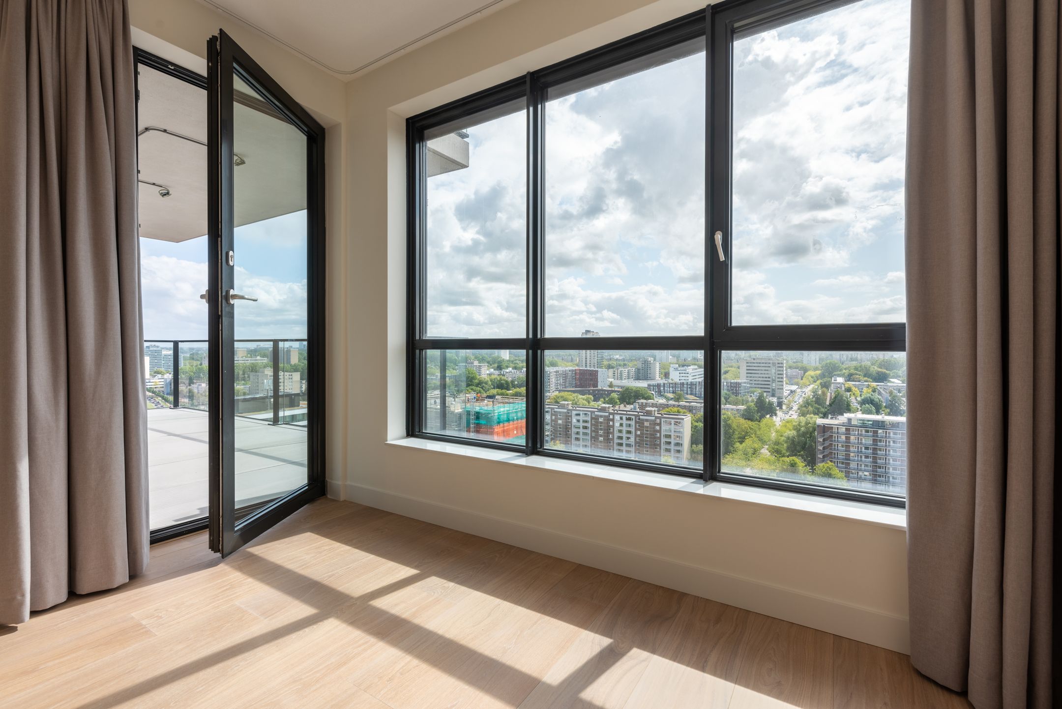 Foto 27 van Gustav Mahlerlaan 361