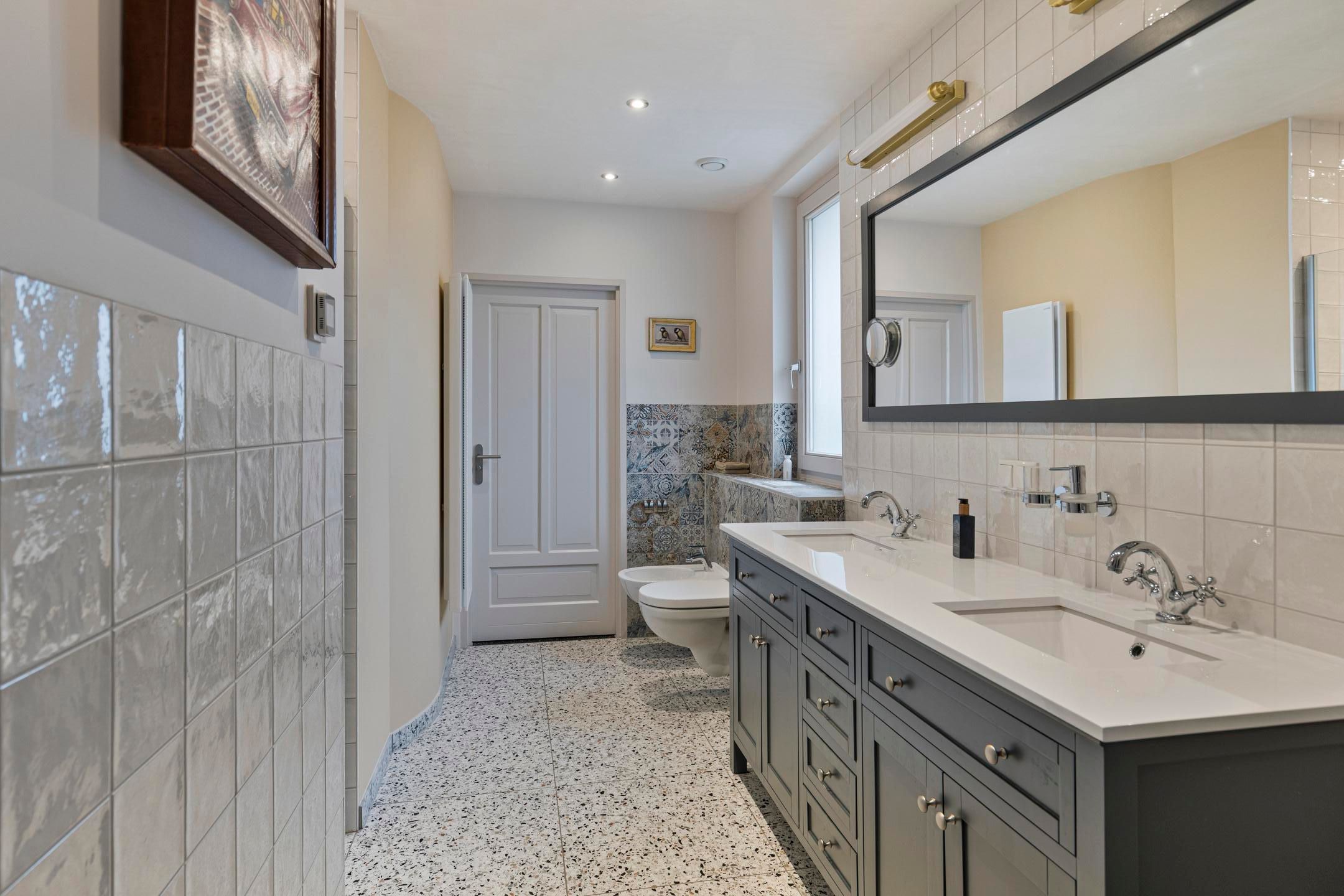 Foto 15 van Dr. Ariënsstraat 16