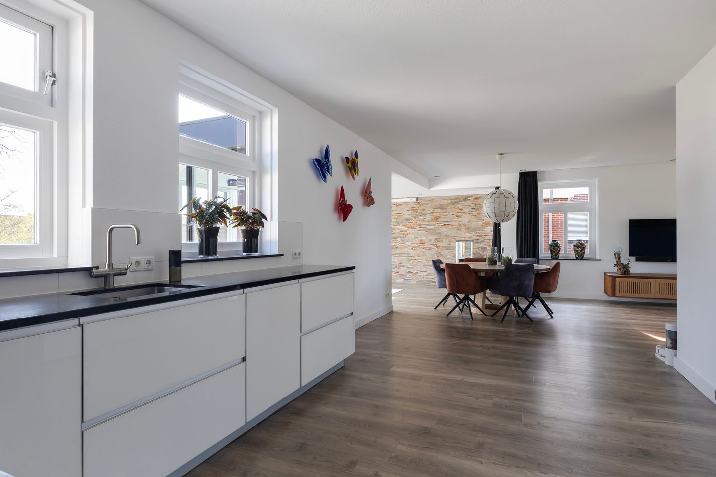 Foto 10 van Memerdastate 34