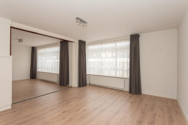 Photo 3 of Milletstraat 29-3