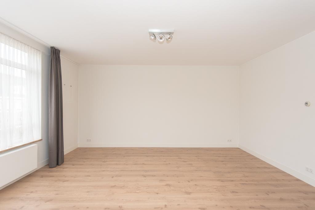 Photo 7 of Milletstraat 29-3