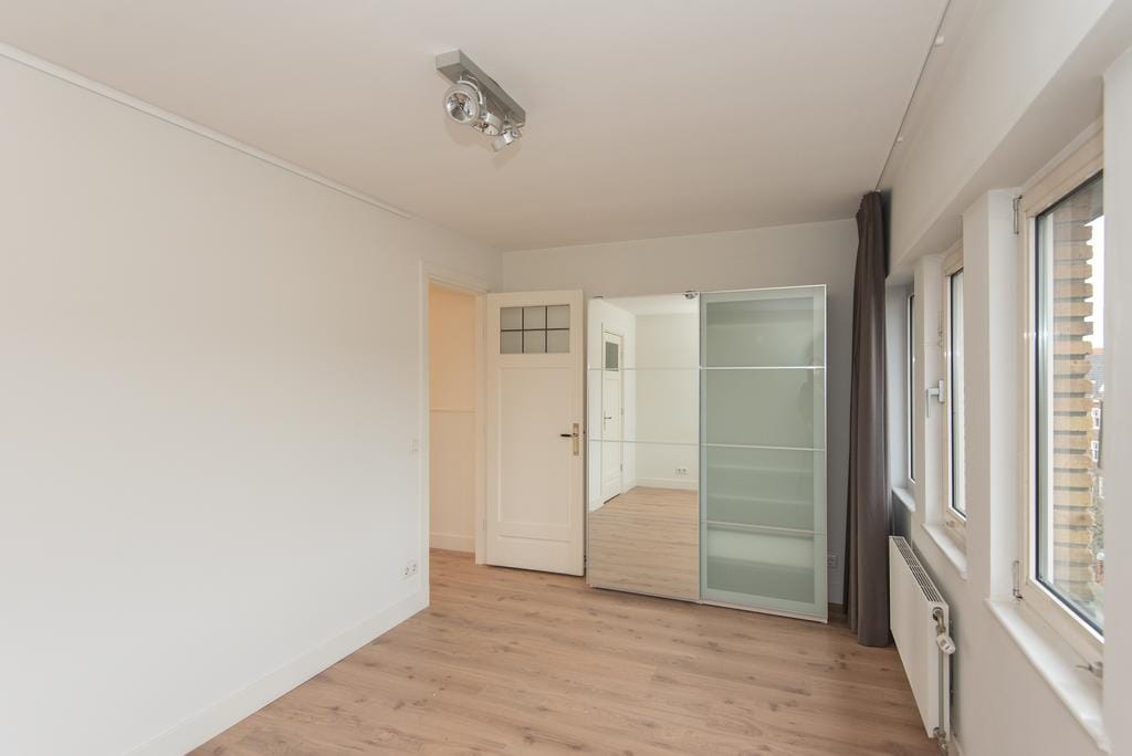 Photo 17 of Milletstraat 29-3