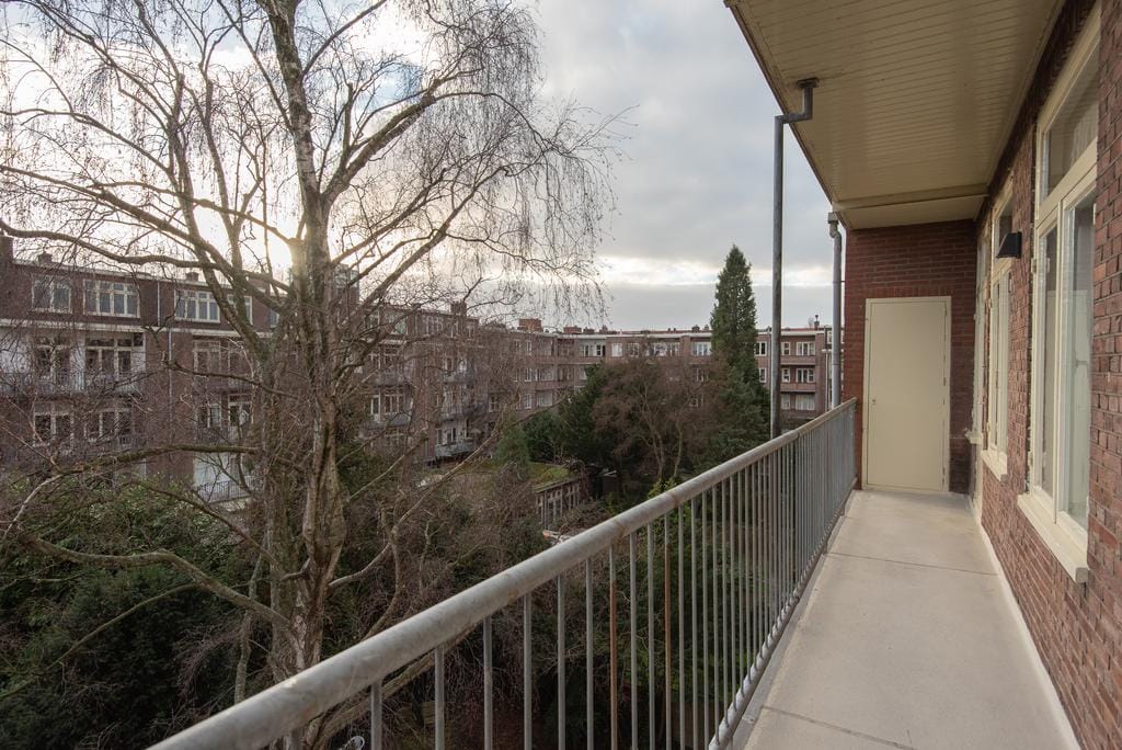 Photo 25 of Milletstraat 29-3
