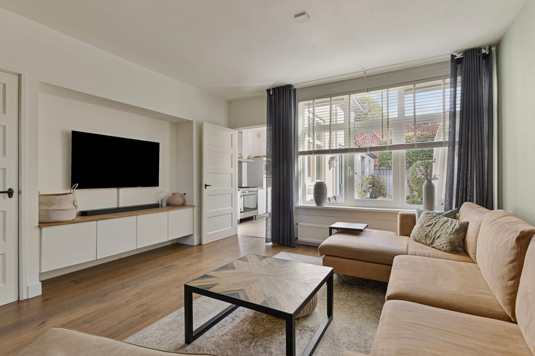 Foto 11 van Ruurlostraat 15