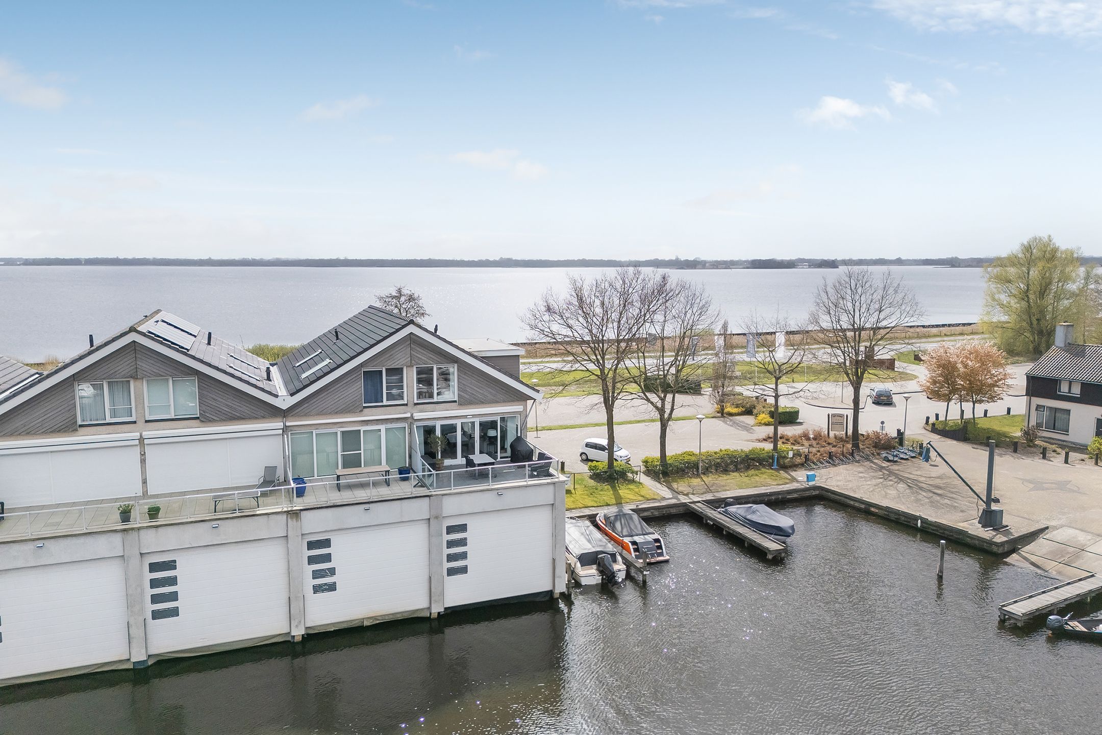 Photo 6 of Veneweg 290-001