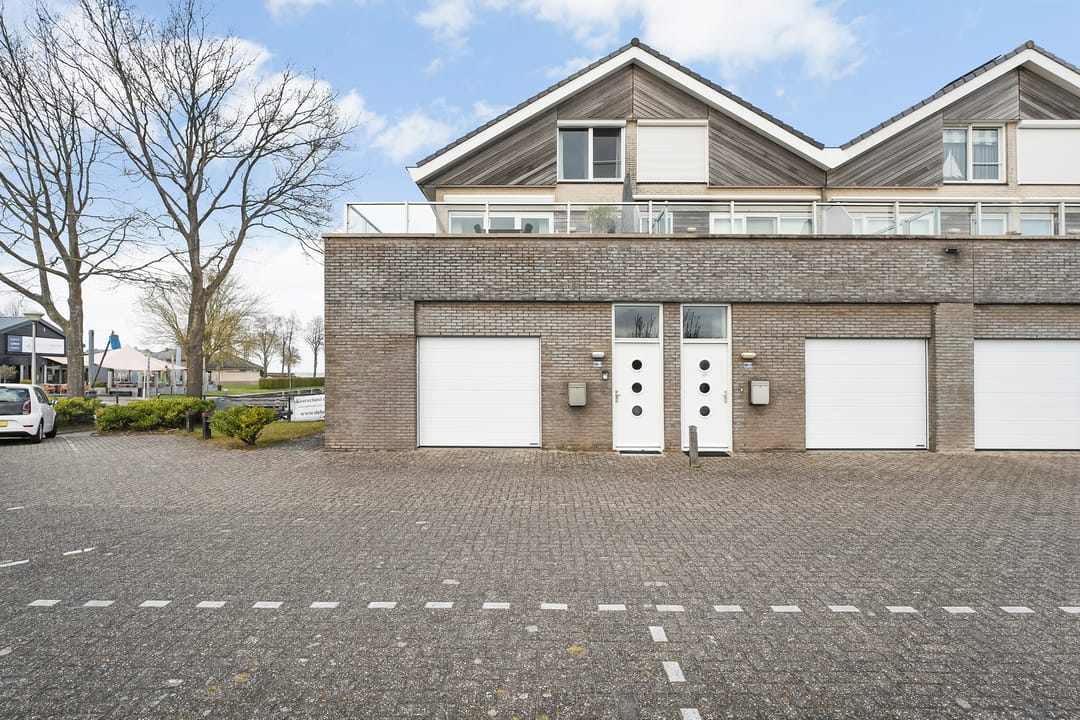 Photo 11 of Veneweg 290-001