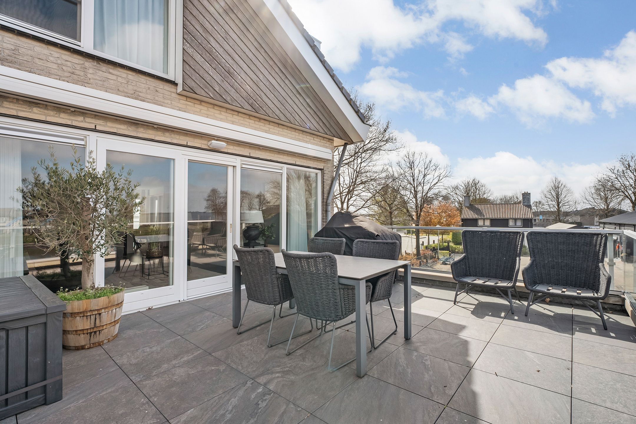 Photo 39 of Veneweg 290-001