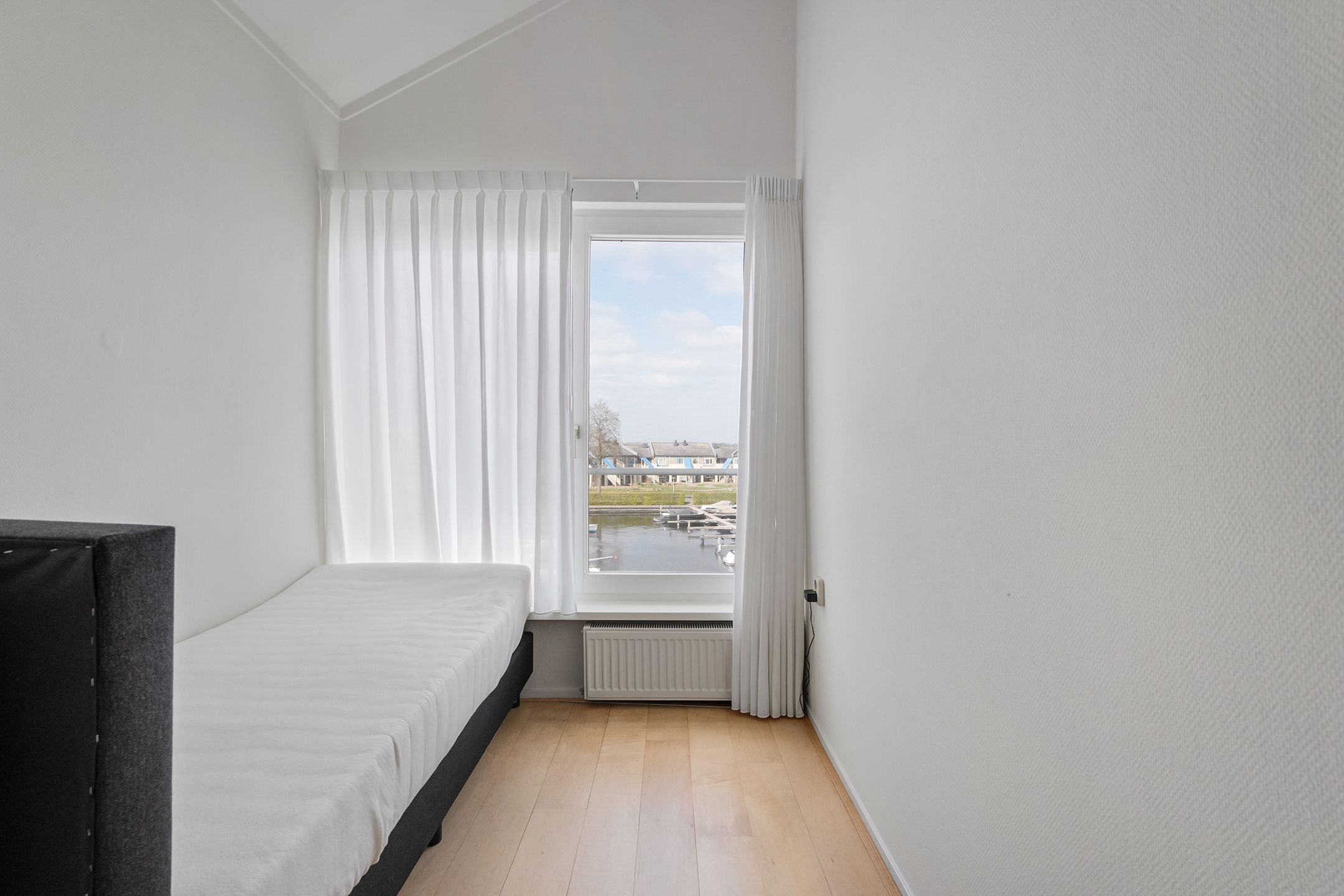 Photo 33 of Veneweg 290-001