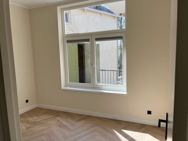 Foto 14 van Burgemeester van Roijensingel 24-A