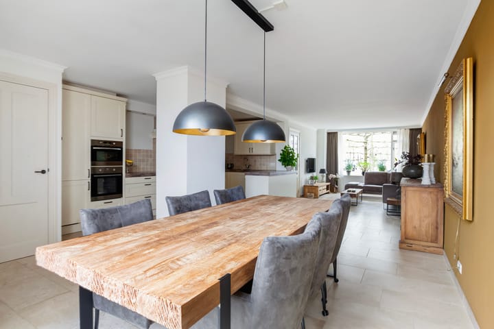 Foto 25 van van Wassenaerstraat 94