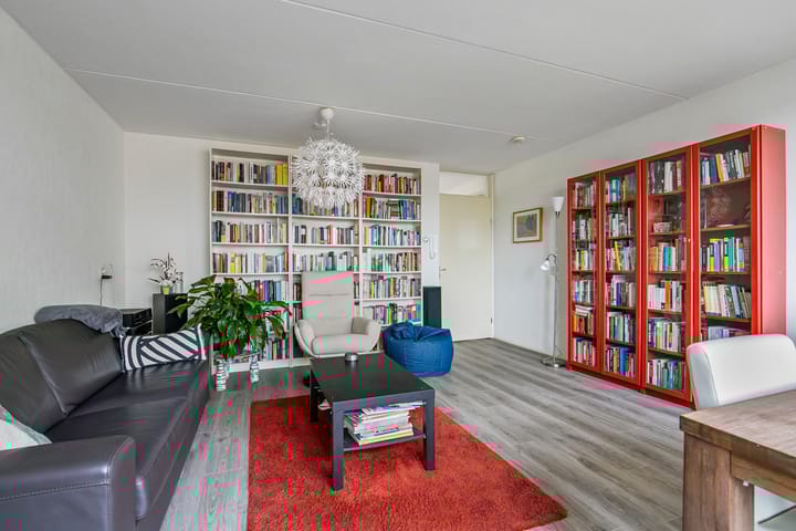 Foto 10 van Veldhovenring 34-H