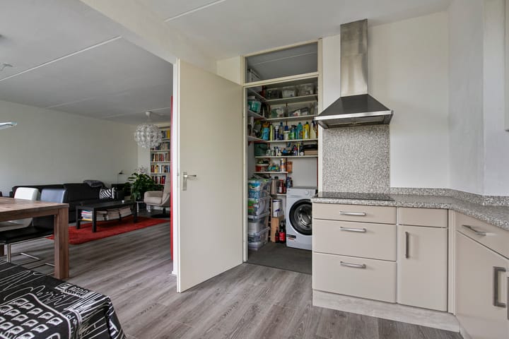 Foto 18 van Veldhovenring 34-H