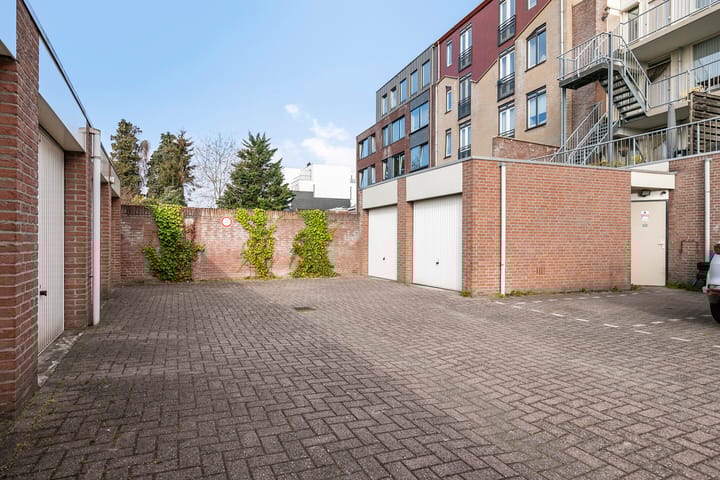 Foto 26 van Veldhovenring 34-H