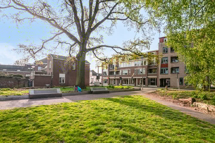 Foto 29 van Veldhovenring 34-H