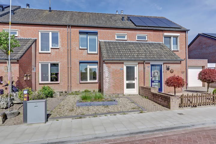 Rector Thomassenstraat 15