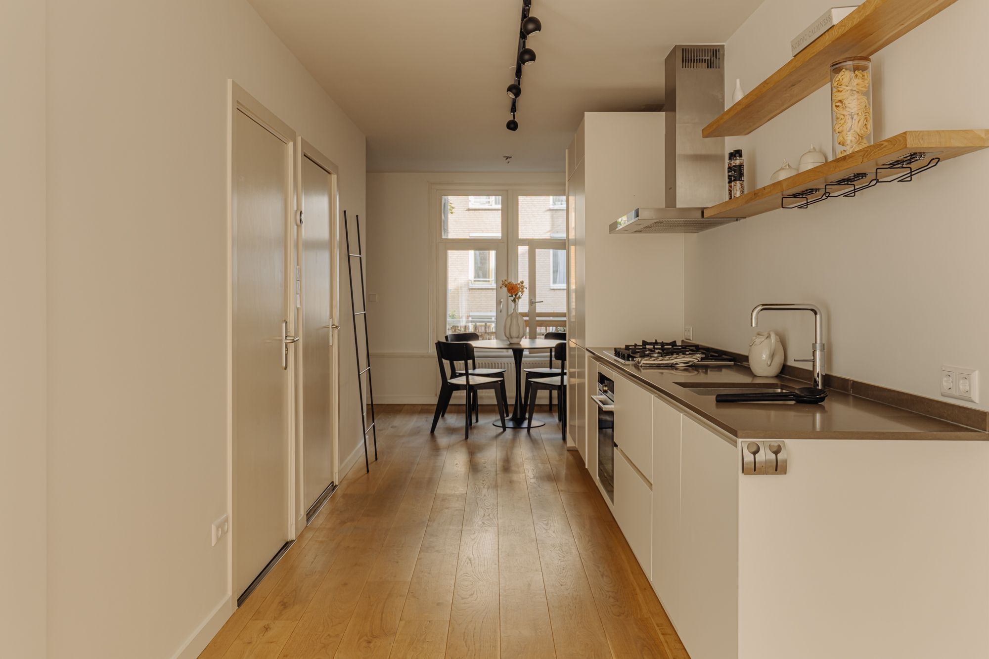 Foto 6 van Joan Melchior Kemperstraat 46-1