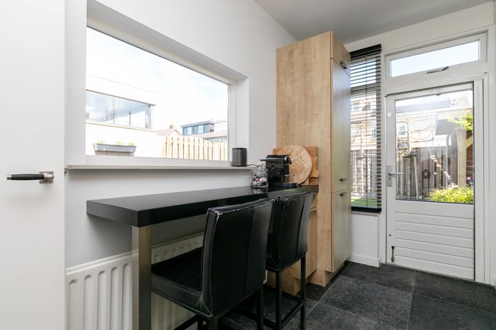 Foto 18 van Molenstraat 33