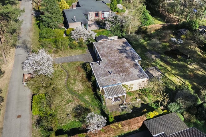 Foto 40 van Gravin van Burenlaan 4