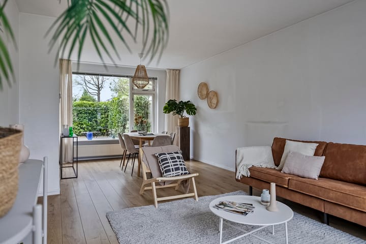 Photo 7 of Meindert Hobbemastraat 4