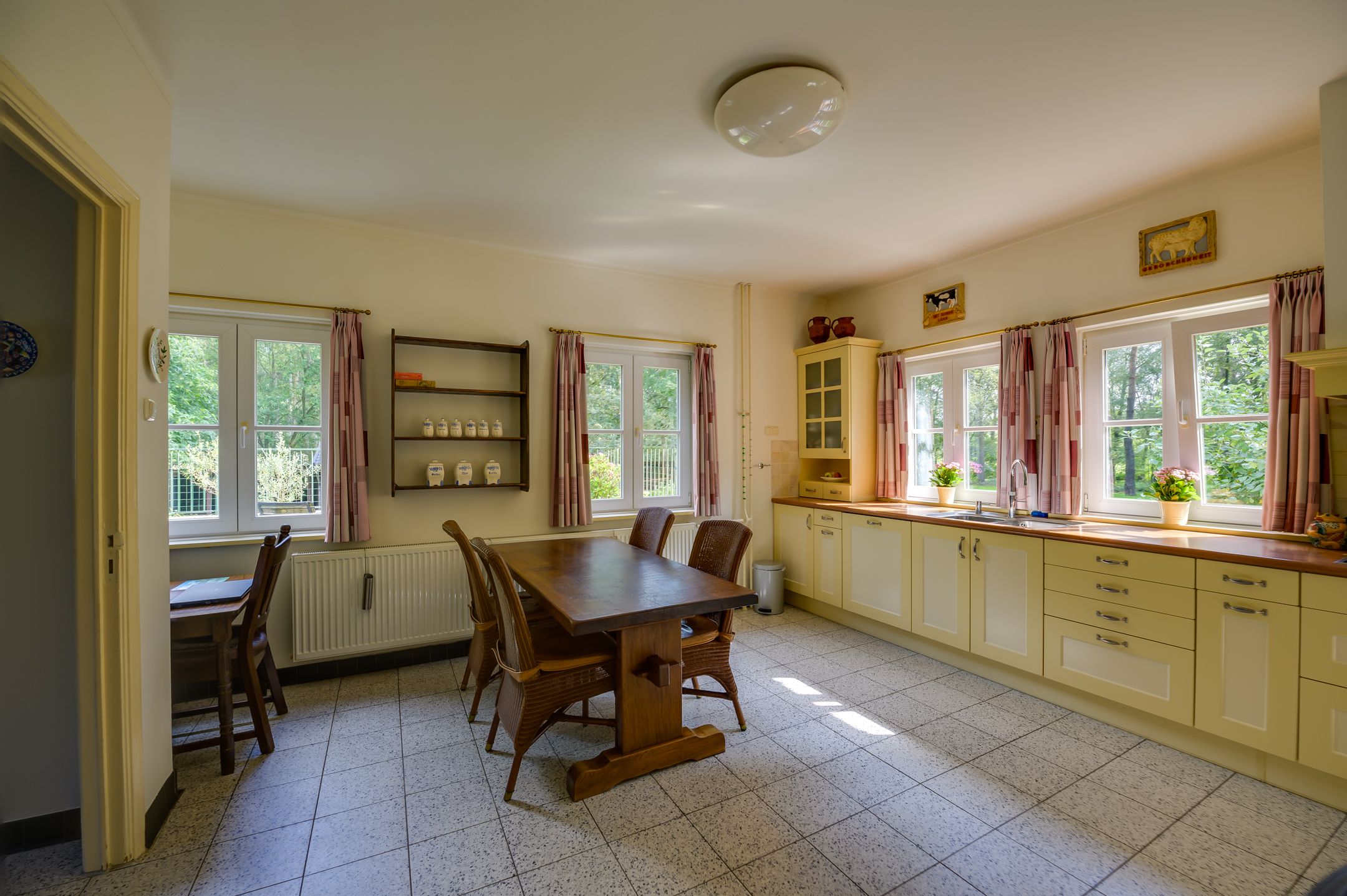 Photo 30 of Tilburgseweg 73