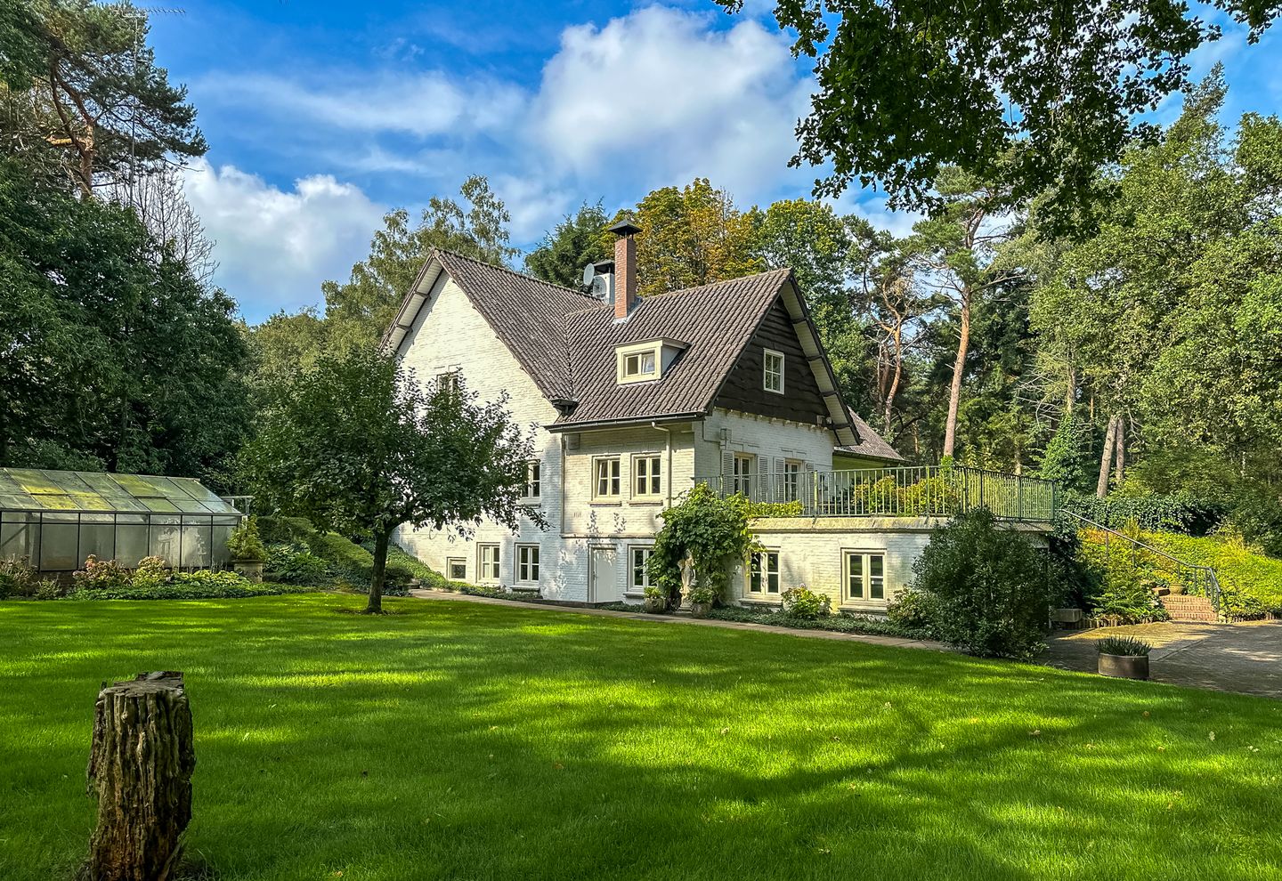 Foto 1 van Tilburgseweg 73