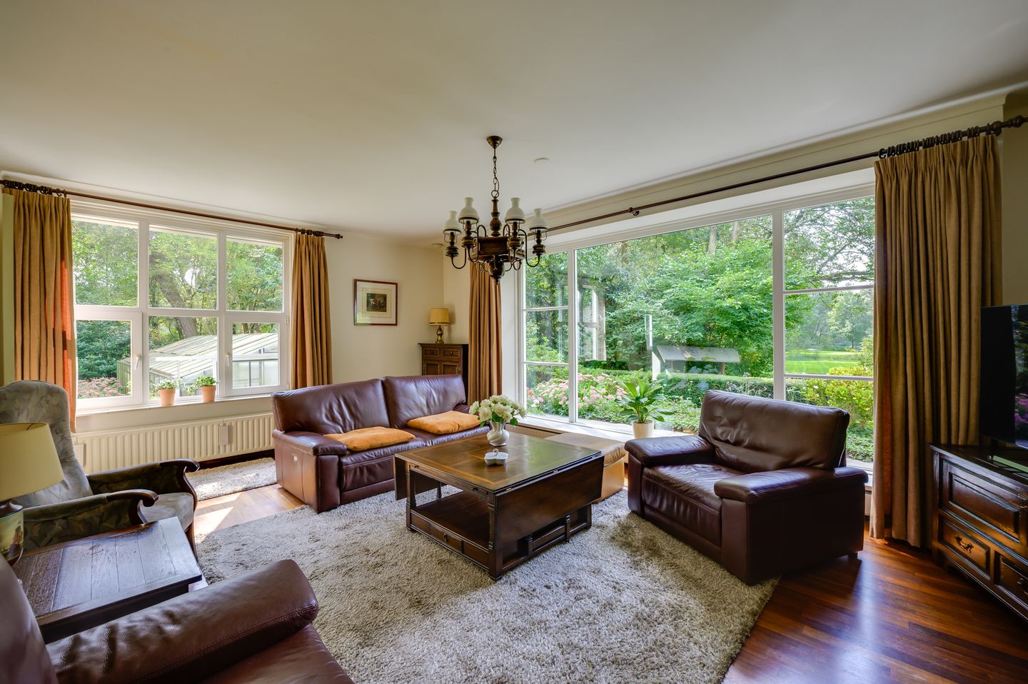 Photo 19 of Tilburgseweg 73