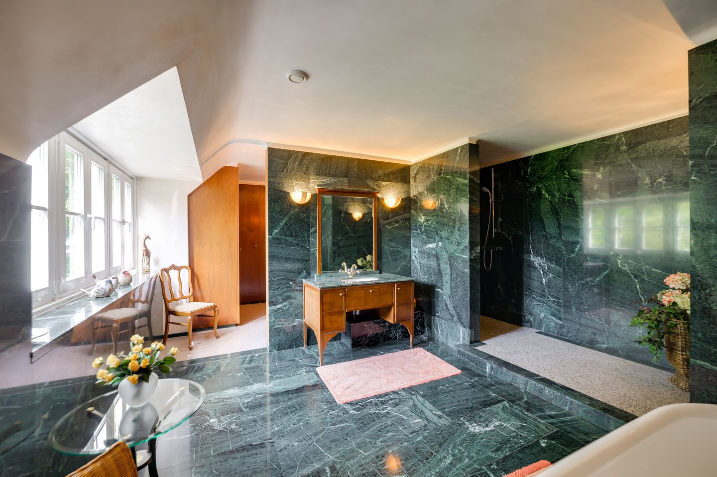 Photo 55 of Tilburgseweg 73