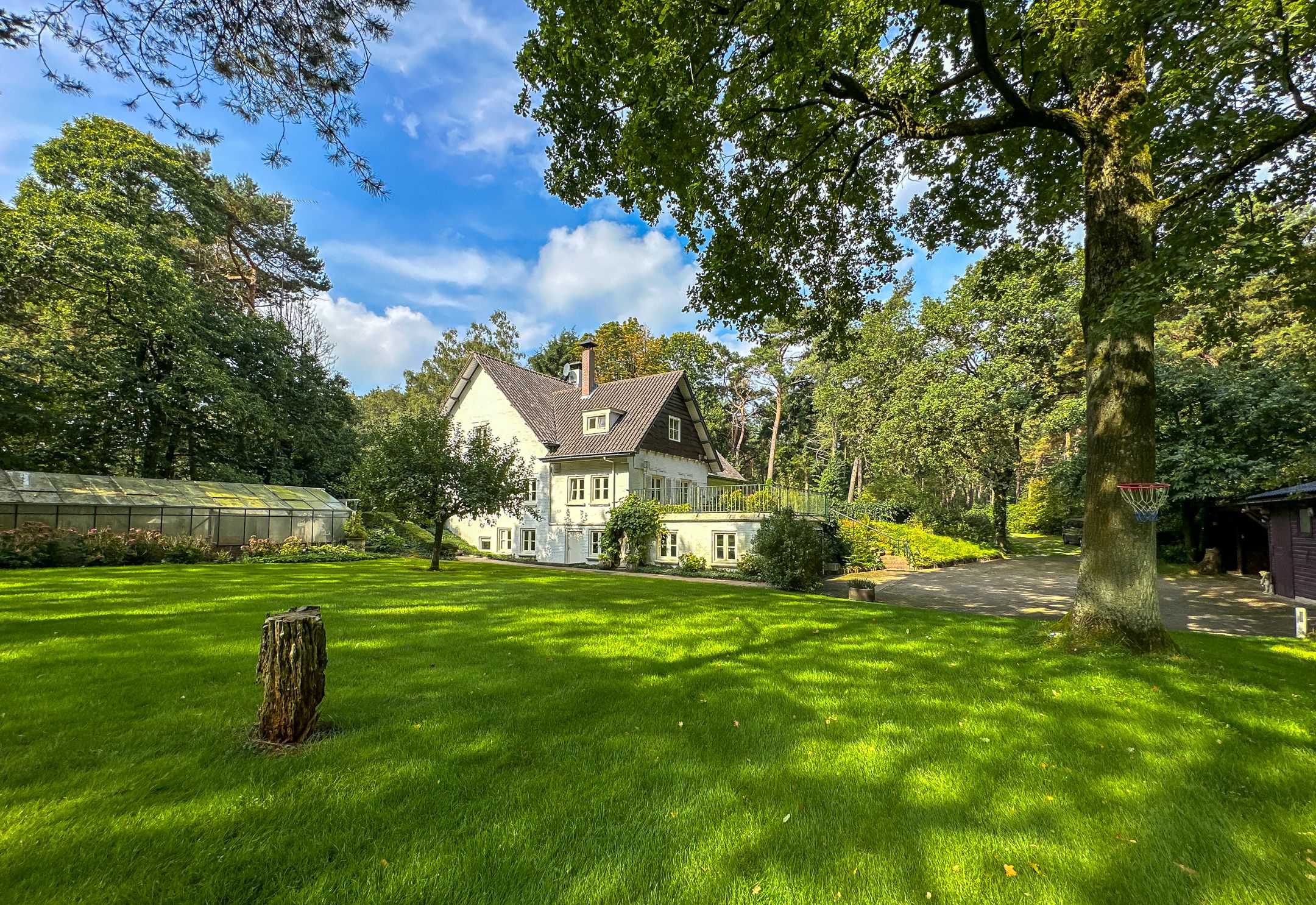 Photo 66 of Tilburgseweg 73