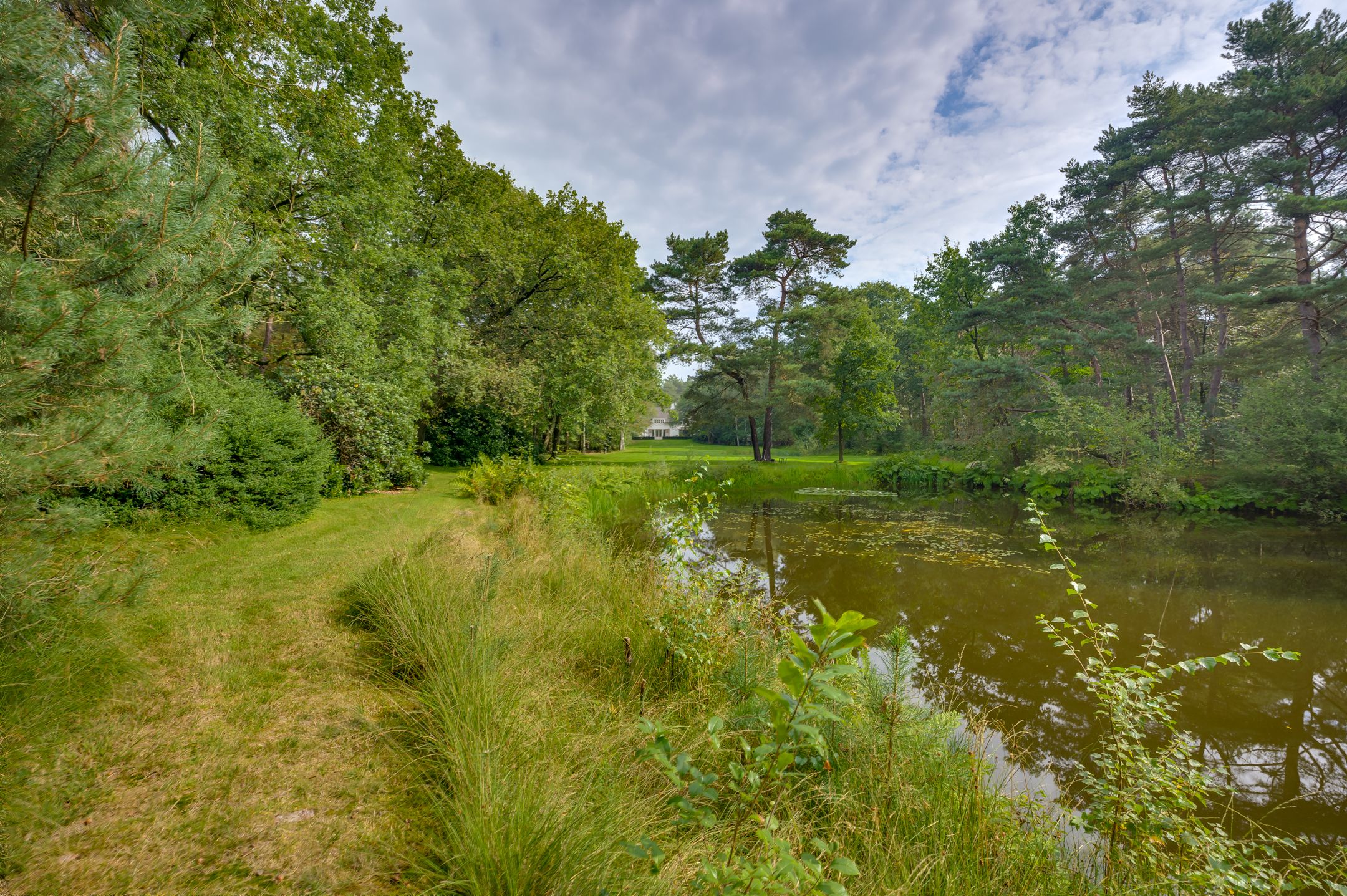 Photo 78 of Tilburgseweg 73