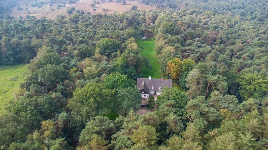 Photo 92 of Tilburgseweg 73