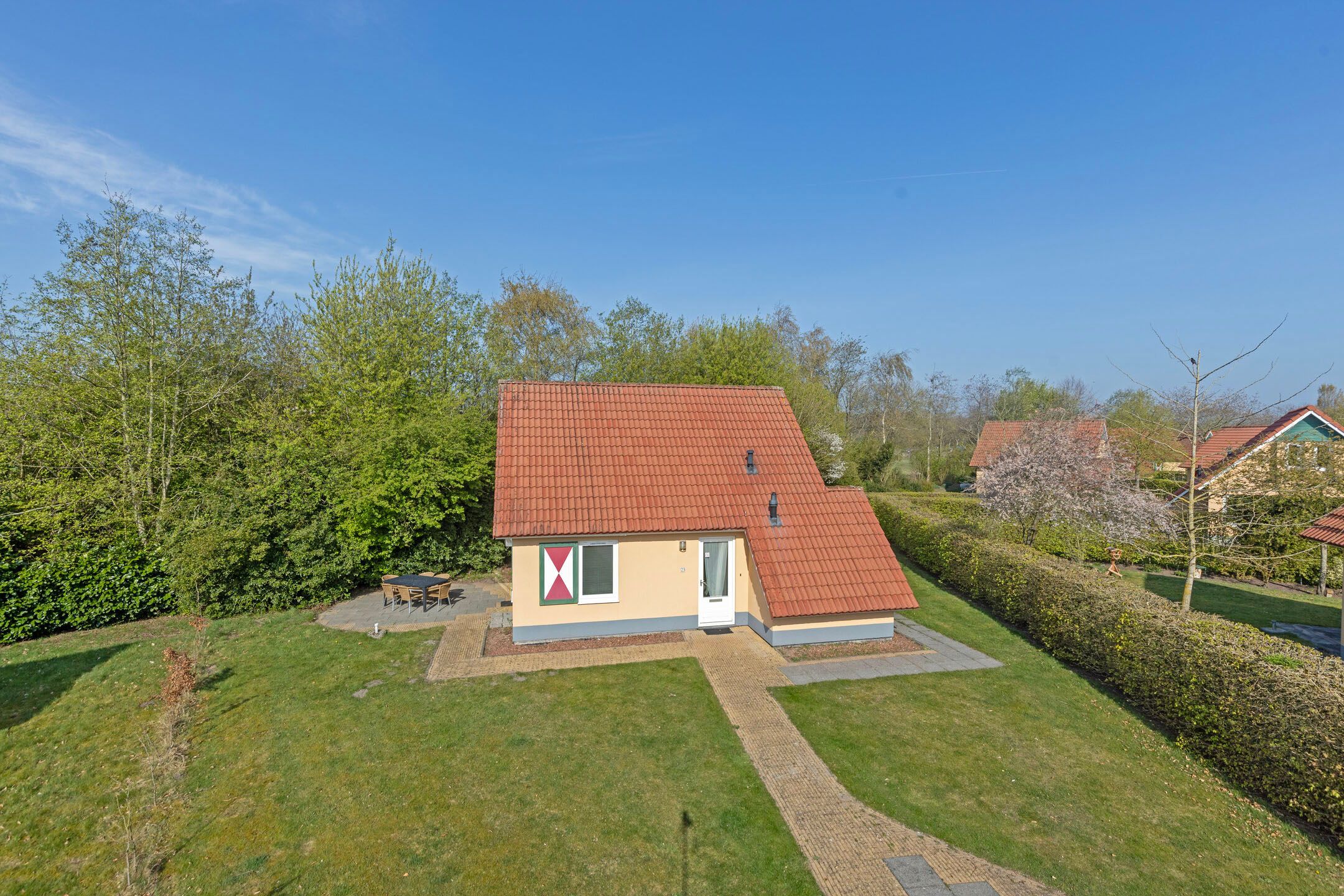 Foto 6 van Zuidlaarderweg 37-V23