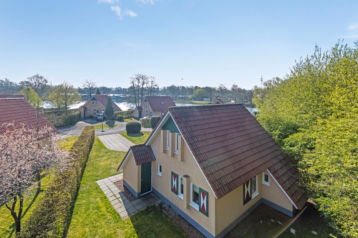 Foto 29 van Zuidlaarderweg 37-V23