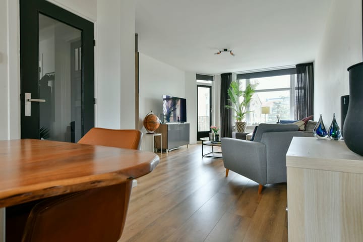 Foto 8 van Robert Scottstraat 52-2