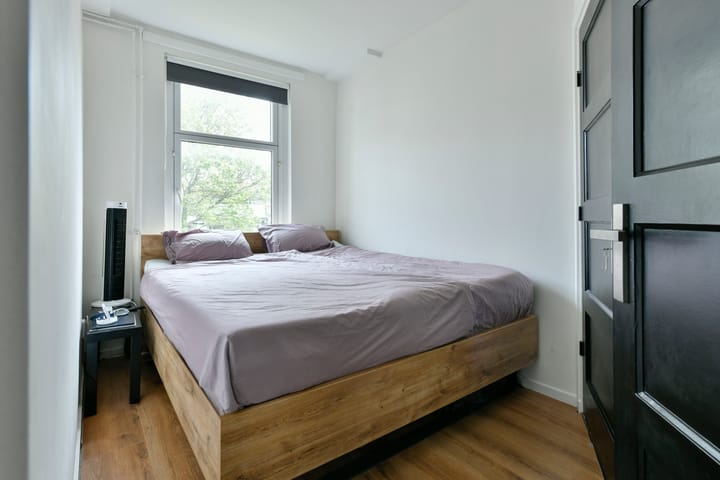 Foto 10 van Robert Scottstraat 52-2