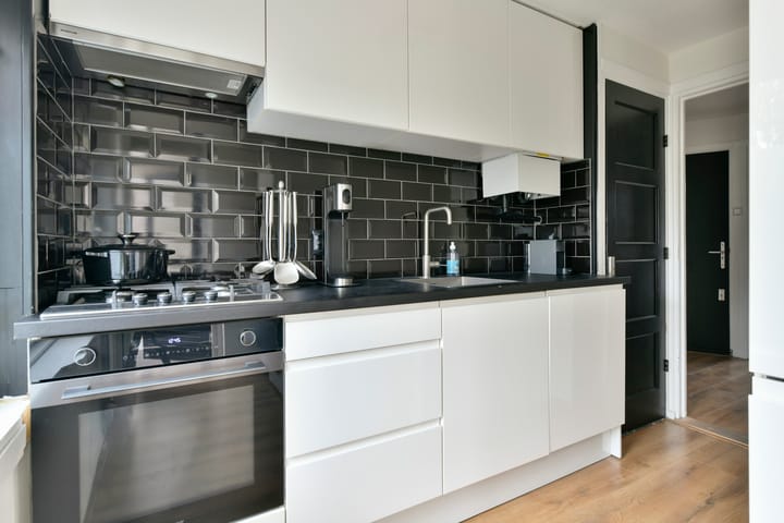 Foto 14 van Robert Scottstraat 52-2