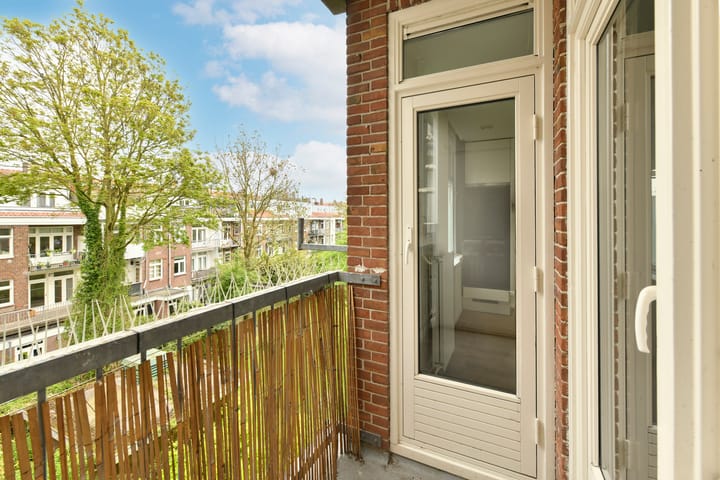 Foto 16 van Robert Scottstraat 52-2