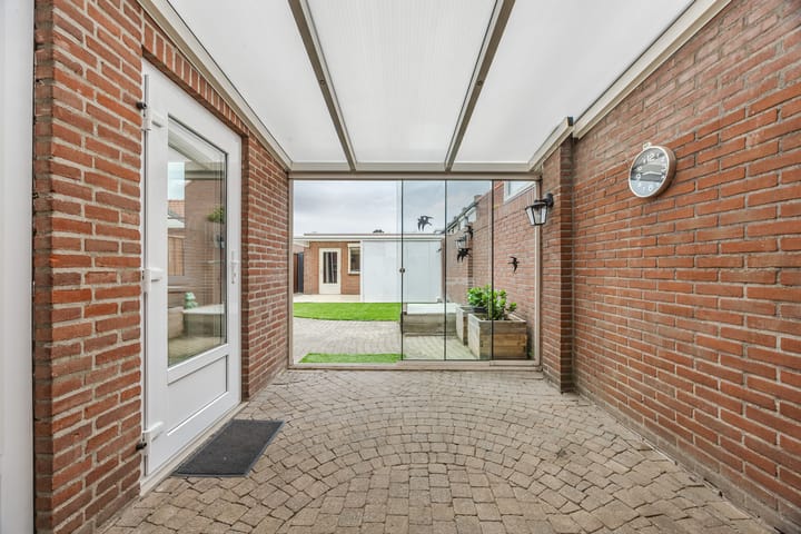 Foto 17 van Johan Brouwerstraat 20