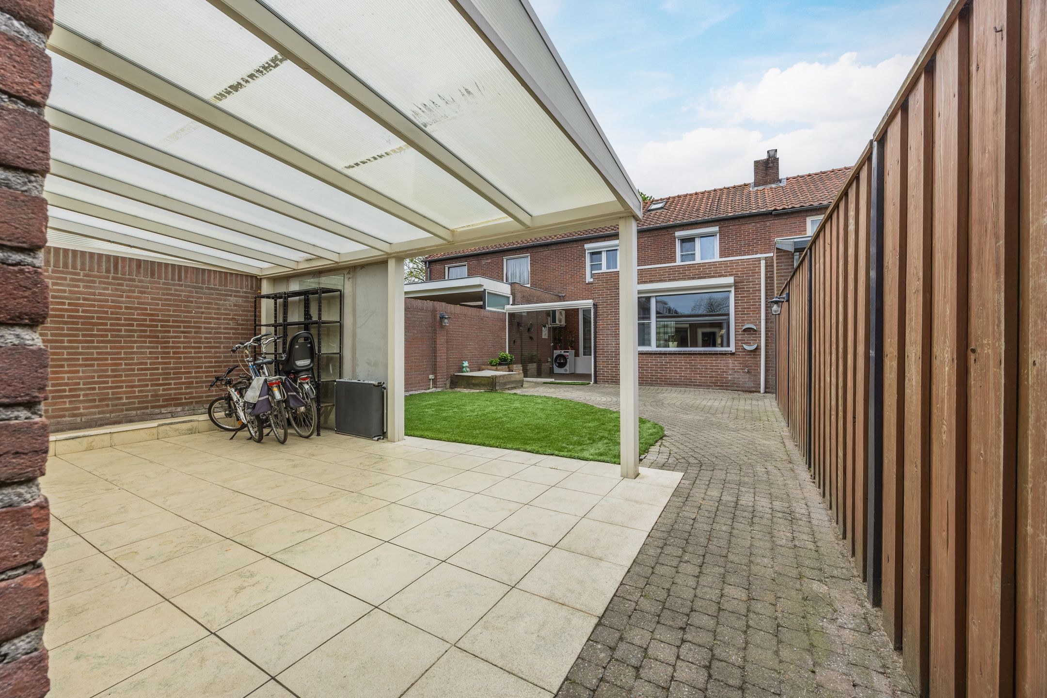 Foto 33 van Johan Brouwerstraat 20